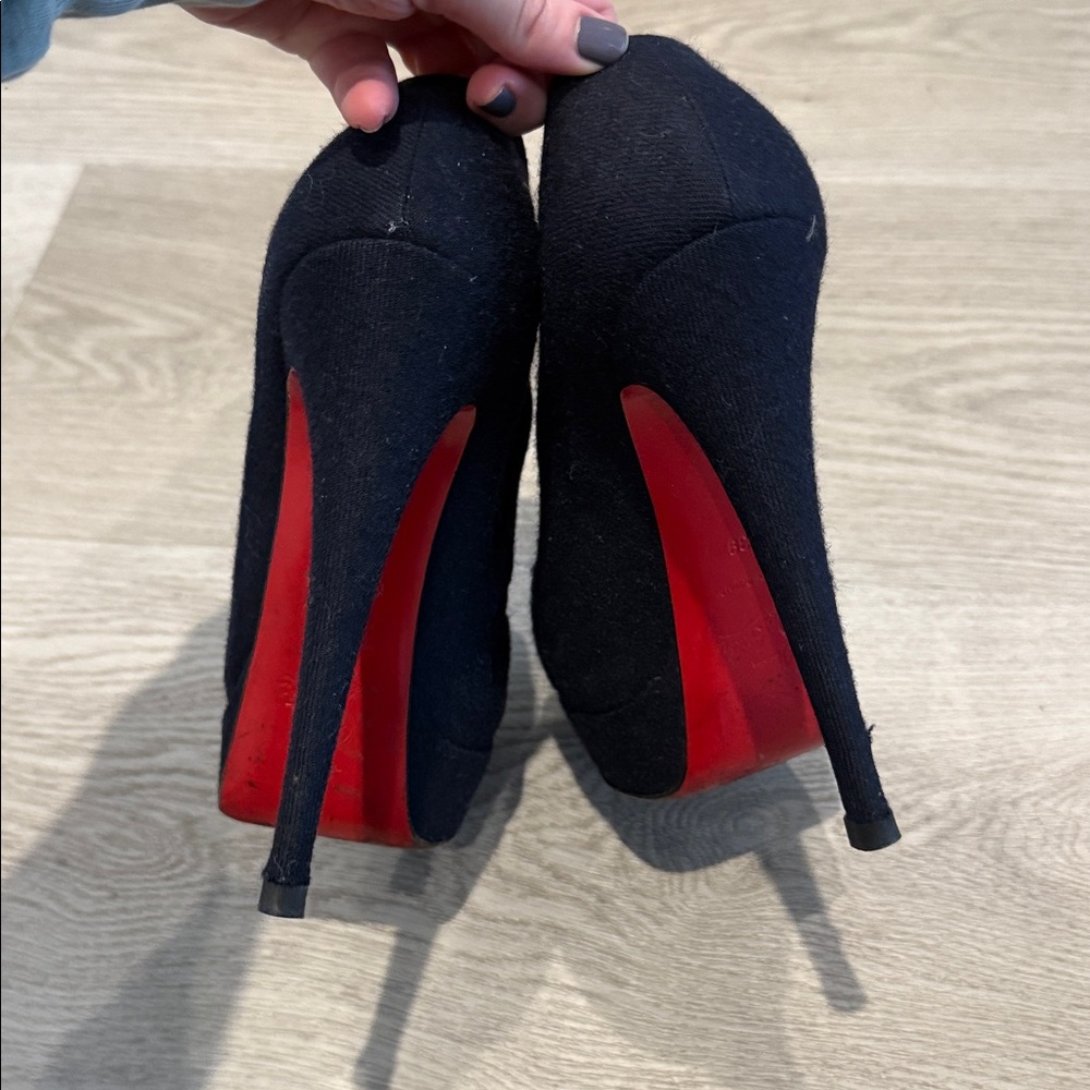 Christian Louboutin Navy Flannel "Loubout" 150 Peep-Toe Booties - Picture 6 of 8